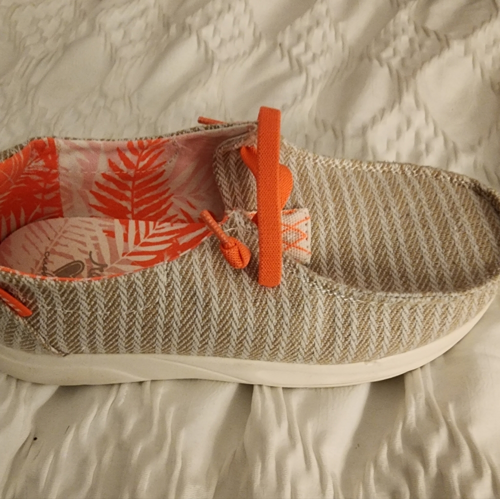 Reef Slip Ons